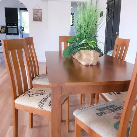 Hotel Jonty Villa, Mazotos Larnaca
